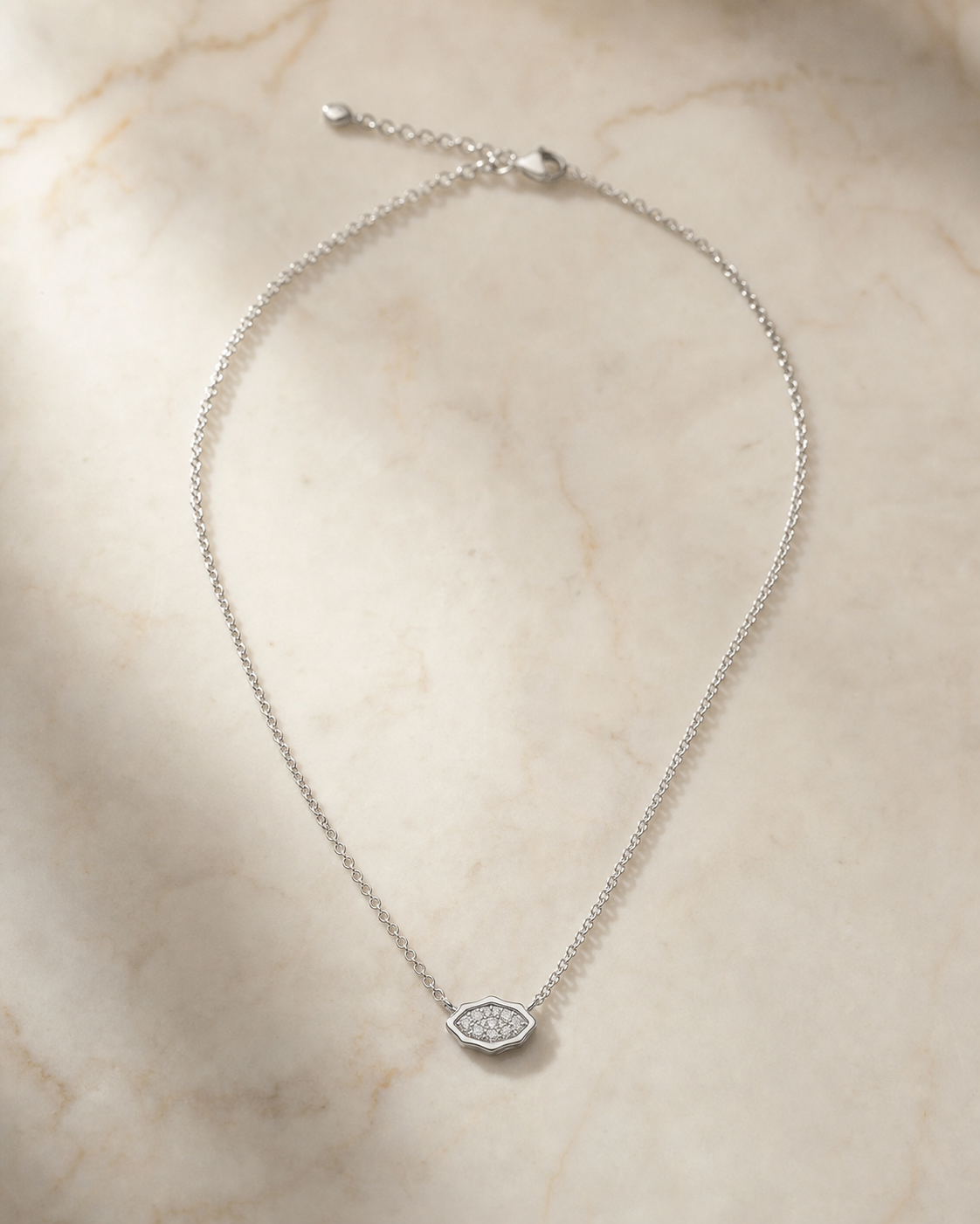 Zircon Halo Pendant Necklace in Gold