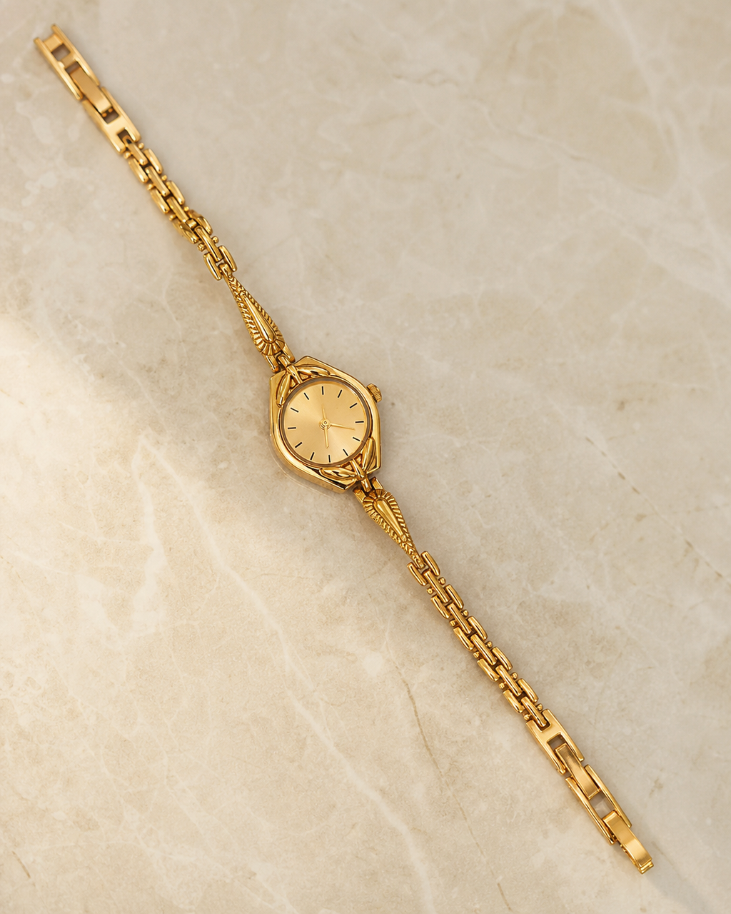 Linear Dial Watch in Gold