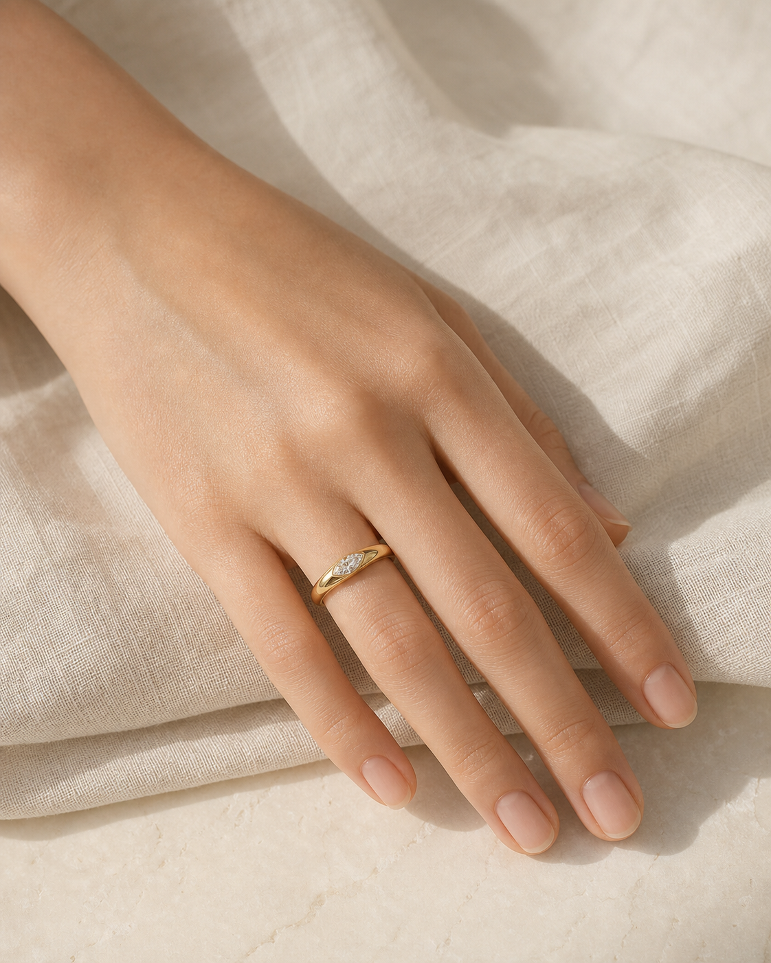 Marquise Wedding Band in Gold