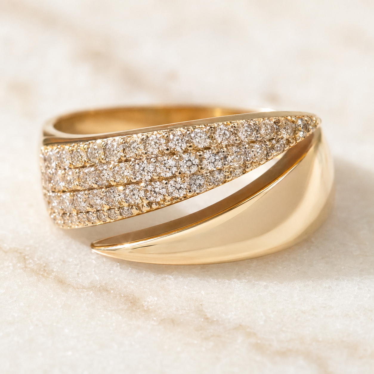 Sun Signet Ring in 18k Gold