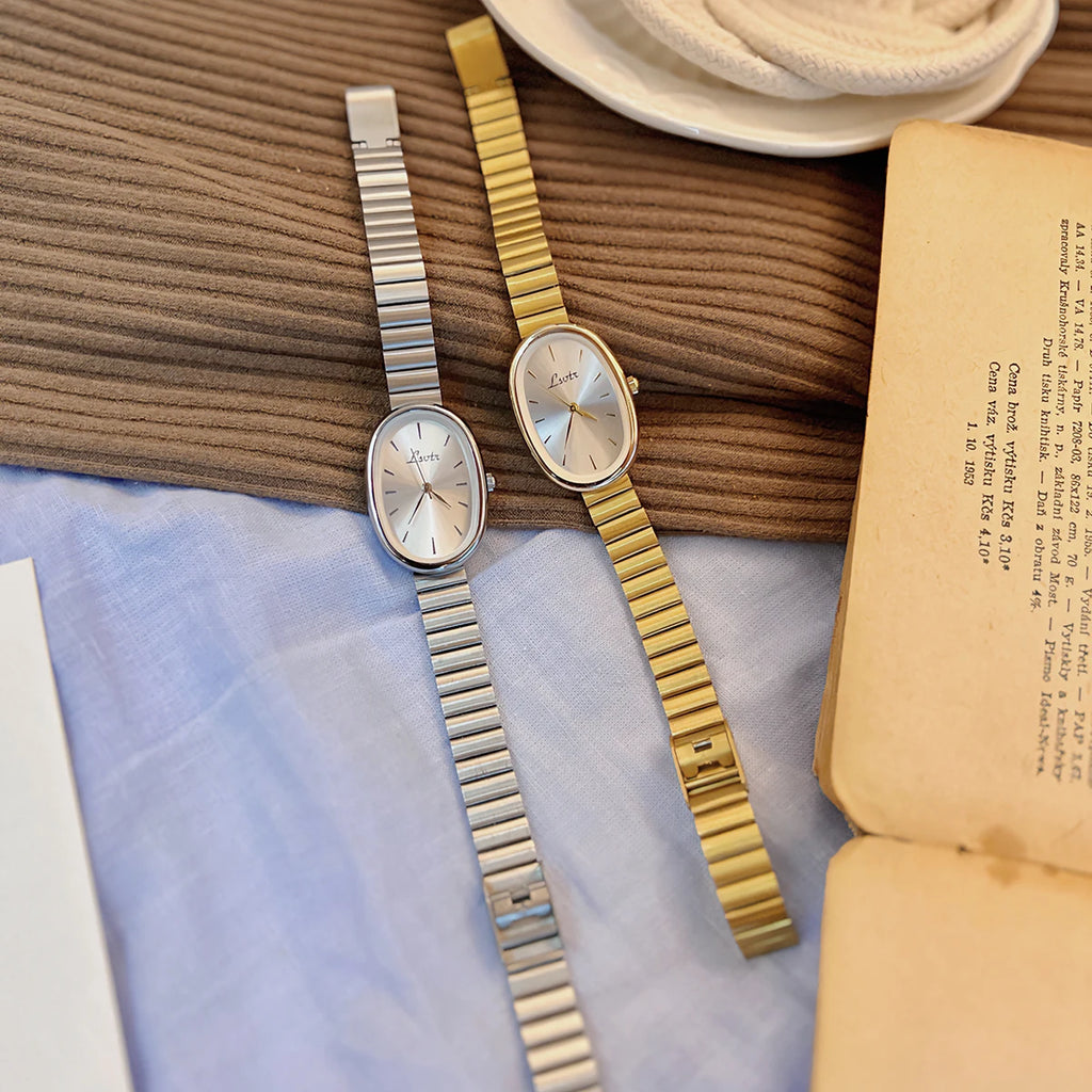 Bracelet Quartz Watch in Gold