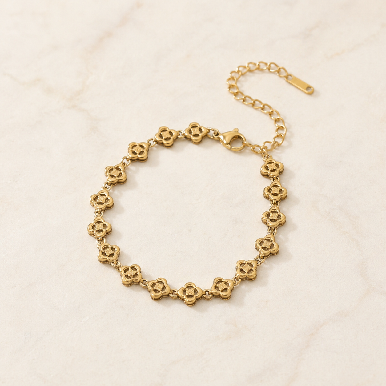 Etched Floral Bracelet in 18k Gold